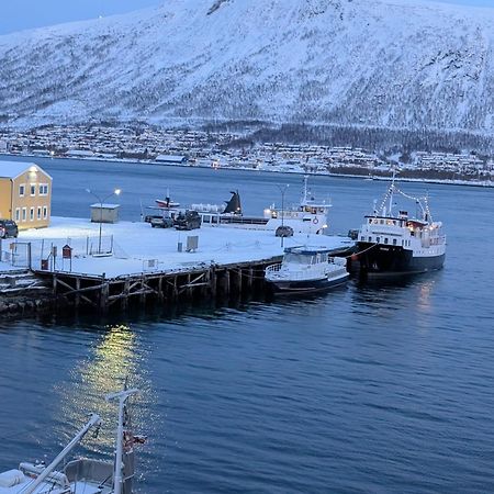 Norwegian Fjord Explorer Line Тромсё Экстерьер фото