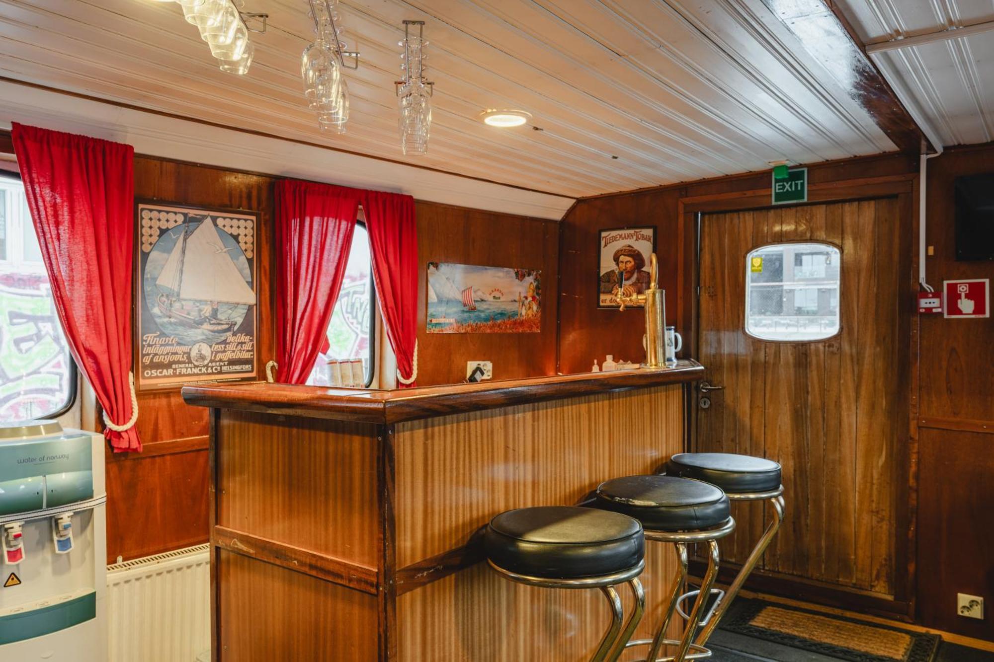 Norwegian Fjord Explorer Line Тромсё Экстерьер фото